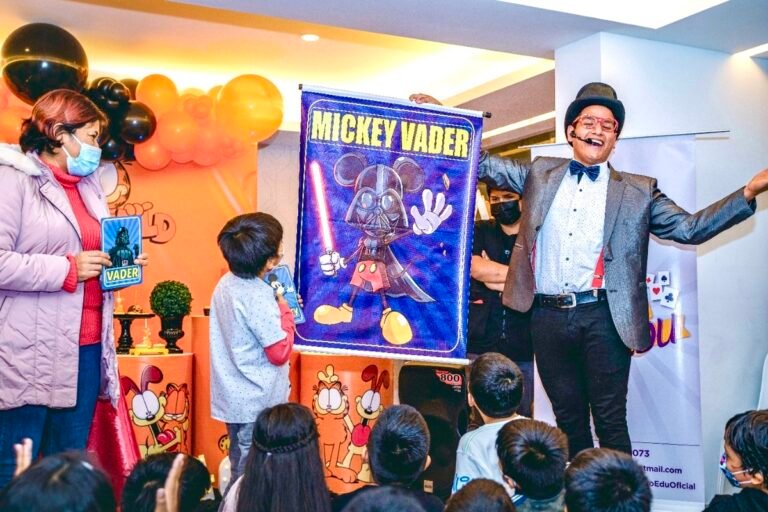 Lee más sobre el artículo El Mago Edu Cerrando Su Show Con El Cartoon Prediction